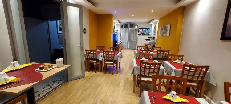 洛吉斯贝尔埃托瓦尔维希酒店(Logis Hôtel Belle Etoile Vichy)图片