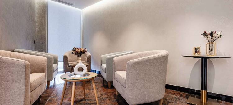 巴黎 - 罗斯尼的Brit Hotel Privilège(Brit Hotel Privilège Paris Rosny-Sous-Bois)图片