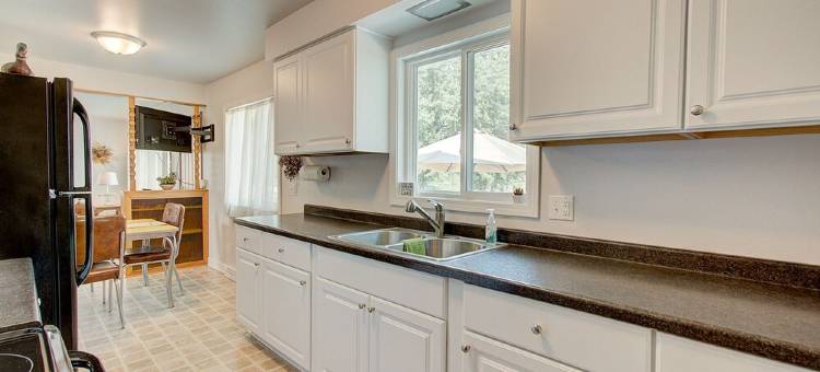 Take a Break at Lakeside Acres on Lake Sinissippi图片