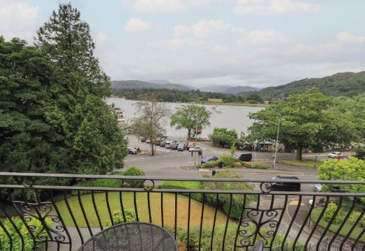 Romney 17 Hotel Overview