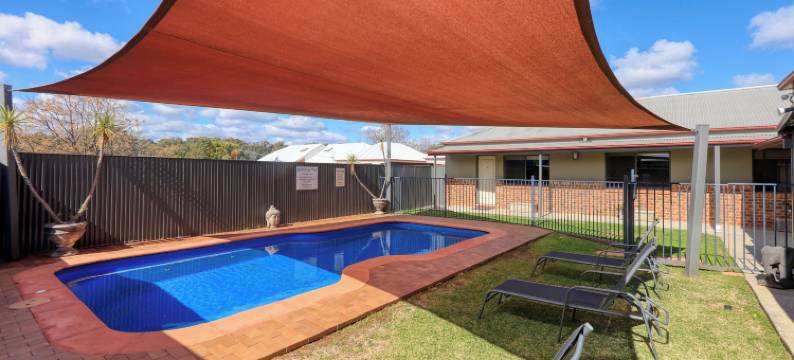 绍布什汽车旅馆(The Saltbush Motor Inn)图片