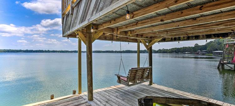 在Cherry Lake的'All Decked Out'住宅，有码头！('All Decked Out' Home on Cherry Lake w/ Dock!)图片