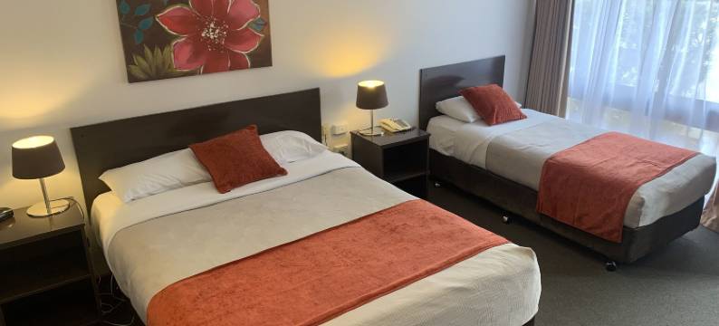 普鲁格曼斯汽车旅馆(Ploughmans Motor Inn)图片