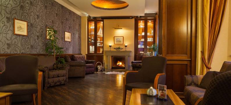 四季酒店库隆斯博恩(Hotel IV Jahreszeiten Kühlungsborn)图片