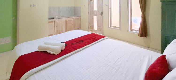 RedDoorz near Alun Alun Jepara图片