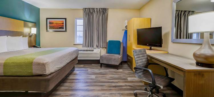 郊区长住酒店(Studio 6 Lenexa, KS - Overland Park)图片