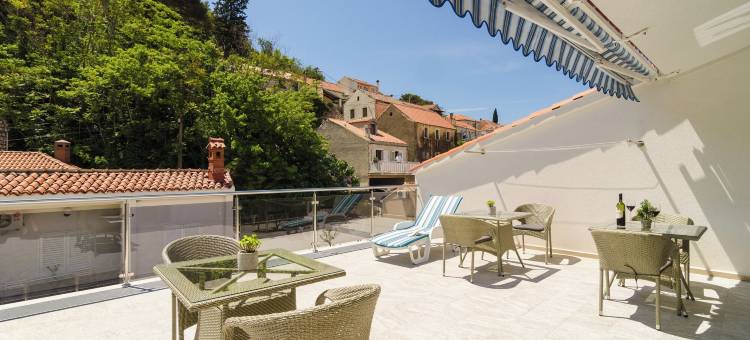 巴里希克公寓与客房酒店(Rooms & Apartments Barišić)图片