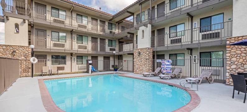 图莱里希尔斯通旅馆, 阿桑德连锁酒店系列(Hillstone Inn Tulare, Ascend Hotel Collection)图片