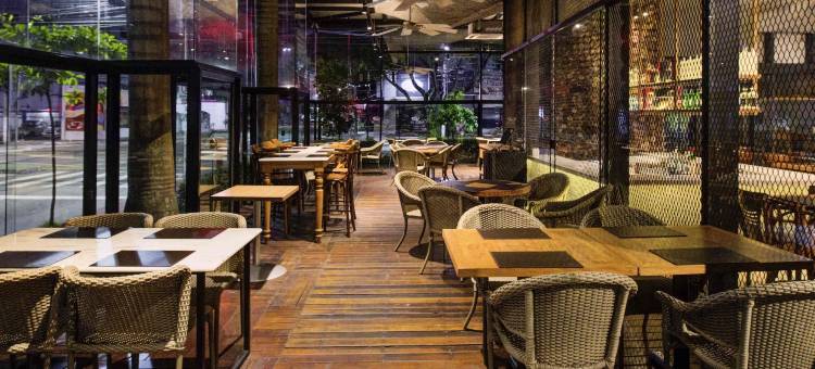 宜必思维多利亚普拉亚多坎托酒店(Ibis Vitoria Praia do Canto)图片