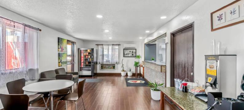 富兰克林温德姆速8酒店(Super 8 by Wyndham Franklin)图片