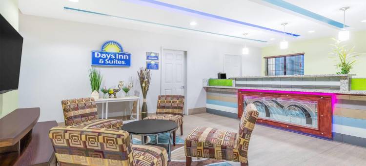 麦迪逊维尔温德姆戴斯套房酒店(Days Inn & Suites by Wyndham Madisonville)图片