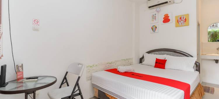 RedDoorz Near RS Mitra Keluarga Depok图片