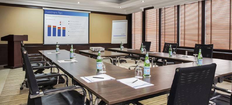 朱美拉罗塔纳酒店(Jumeira Rotana)图片