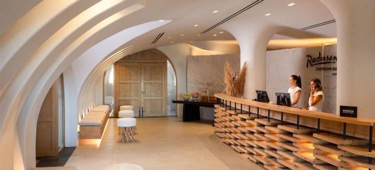 圣托里尼扎夫隆丽笙度假村(Radisson Blu Zaffron Resort, Santorini)图片