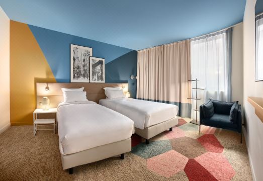 Radisson Hotel Bordeaux Saint Jean Hotel Overview