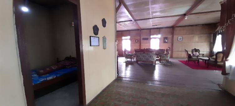 OYO民宿 91248 Banding Agung Danau Ranau村观光(OYO Homes 91248 Desa Wisata Banding Agung Danau Ranau)图片