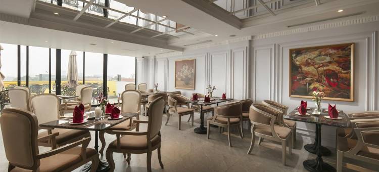 太阳高级酒店和水疗中心(Solar Premium Hotel & Spa)图片