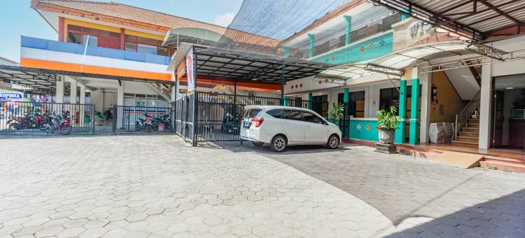 O茉莉芬市中心和茉莉芬市火车站酒店(Hotel O Central Madiun Near Stasiun Kota Madiun)图片