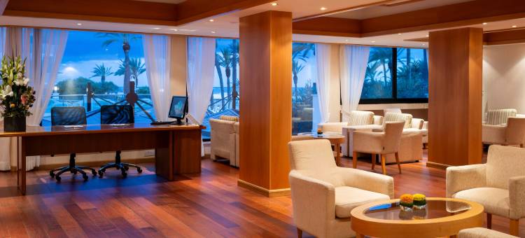 康斯坦丁诺布罗斯阿斯米娜套房酒店(Constantinou Bros Asimina Suites Hotel)图片