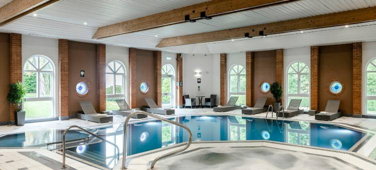 法恩罕猪背岭水疗酒店(Hogs Back Hotel & Spa Nr Farnham)图片