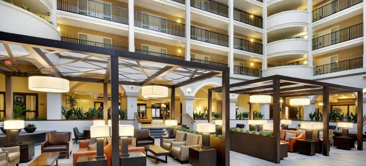 达拉斯中央公园区希尔顿希尔顿安泊酒店(Embassy Suites by Hilton Dallas Park Central Area)图片