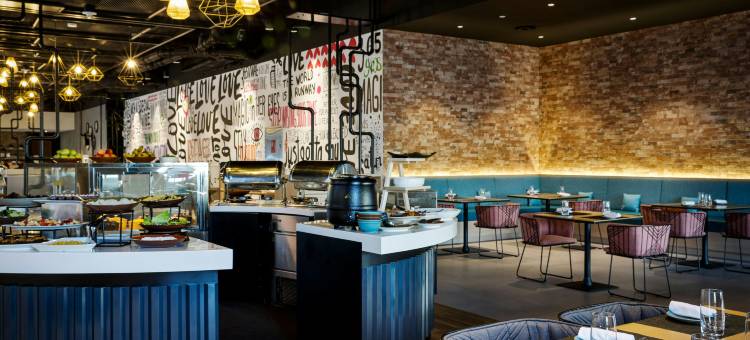 迪拜机场雅乐轩酒店(Aloft Dubai Airport)图片