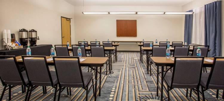 利弗莫尔葡萄酒乡浩枫温德姆公寓(Hawthorn Suites by Wyndham Livermore Wine Country)图片