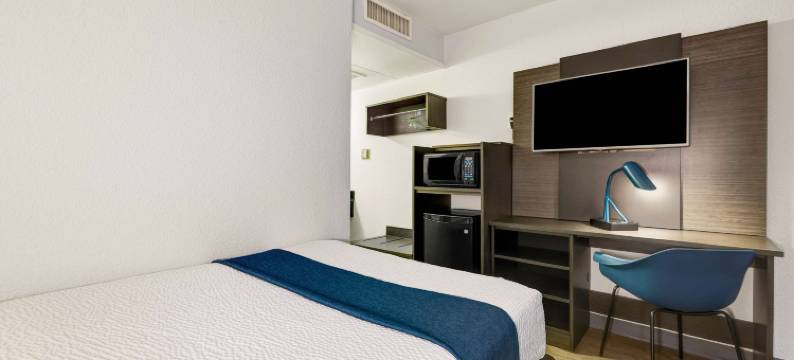 西雅图东6号汽车旅馆 - 伊萨夸市(Motel 6 Issaquah, WA - Seattle - East)图片