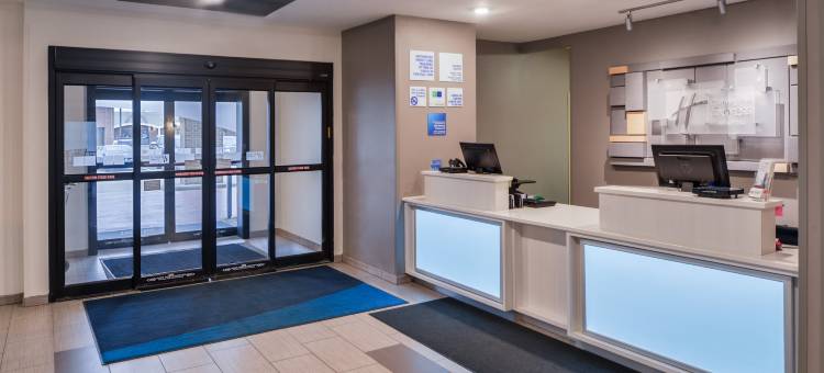 智选假日套房酒店苏福尔斯在帝国商城(Holiday Inn Express & Suites Sioux Falls at Empire Mall)图片