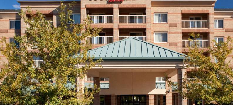 克利夫兰独立万怡酒店(Courtyard Cleveland Independence)图片