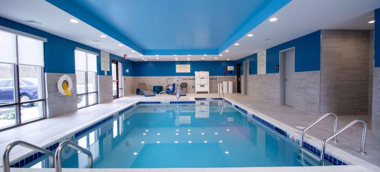 北阿特尔伯勒希尔顿欢朋套房酒店(Hampton Inn & Suites by Hilton North Attleboro)图片