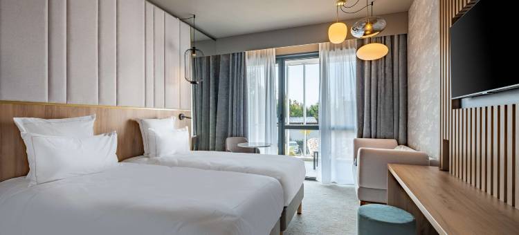 里昂西部泰克里德金色郁金香水疗酒店(Golden Tulip Lyon Ouest Techlid - Hotel & Spa)图片