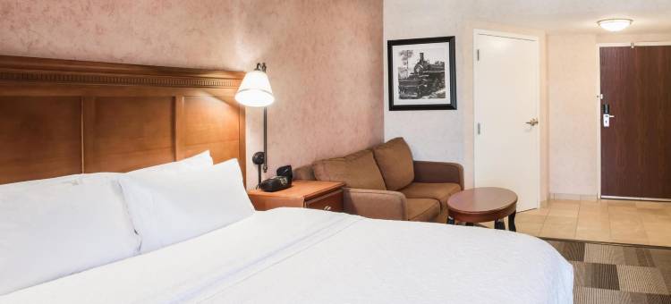 希尔顿欢朋酒店-西斯普林菲尔德(Hampton Inn West Springfield)图片