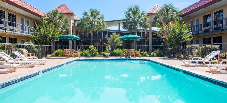 利斯维尔戴斯酒店(Days Inn by Wyndham Leesville)图片