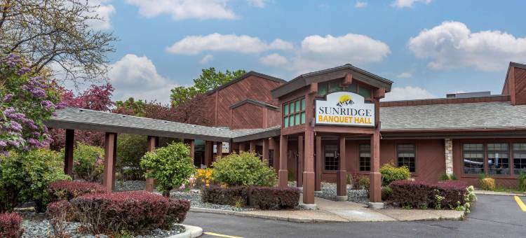 贝斯特韦斯特阳光岭酒店及会议中心(Best Western Sunridge Inn  Conference Center)图片