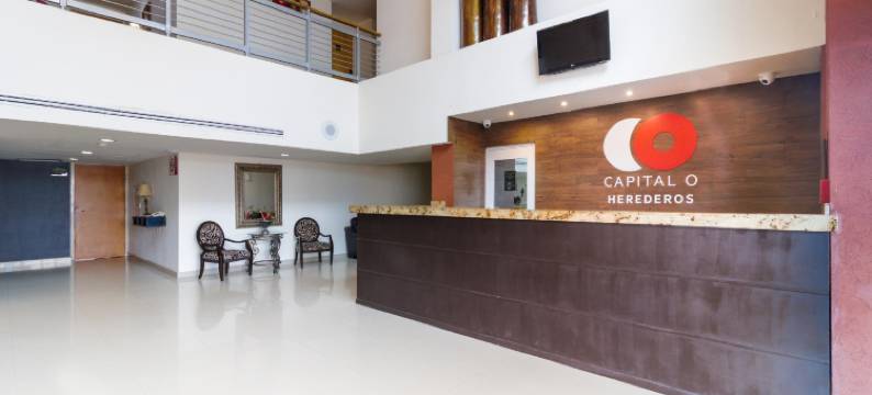 首都O赫雷迪罗酒店(Los Herederos Hotel Piedras Negras)图片