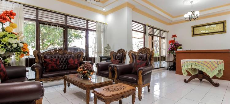 红门酒店-近山姆拉图朗吉机场(RedDoorz Near Sam Ratulangi Airport Manado)图片