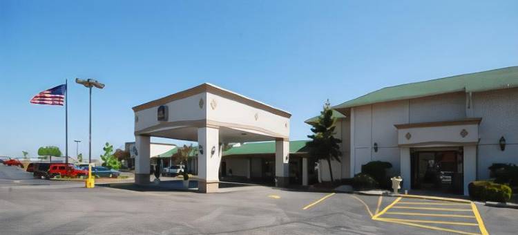 密尔沃基机场贝斯特韦斯特优质酒店及会议中心(Best Western Plus Milwaukee Airport Hotel  Conference Center)图片