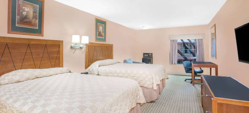 圣安吉洛速8酒店(Super 8 by Wyndham San Angelo)图片