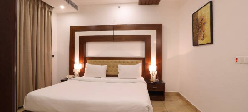 格兰德酒店(Grand Hotel Nawanshahr)图片