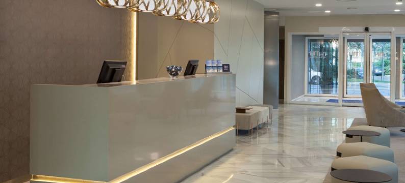 巴拉哈斯机场NH酒店(NH Barajas Airport)图片