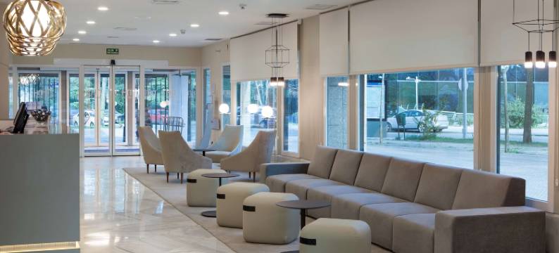 巴拉哈斯机场NH酒店(NH Barajas Airport)图片