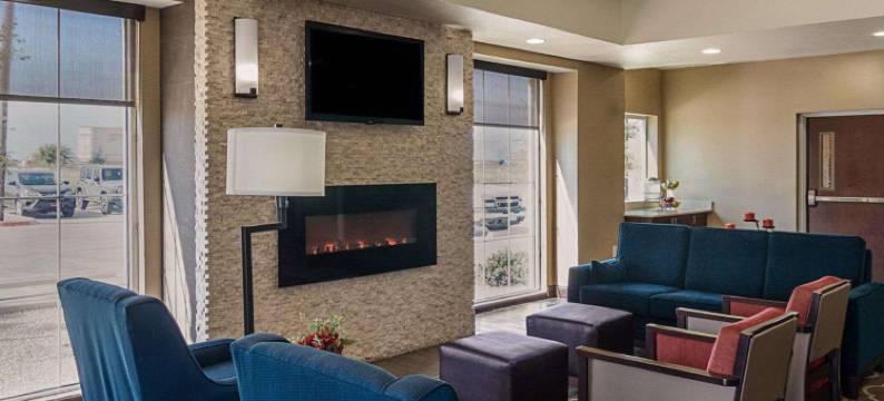 南米德兰I-20舒适酒店(Comfort Inn Midland South I-20)图片