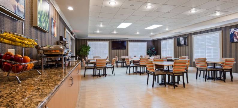 罗摩贝斯特韦斯特优质酒店(Best Western Plus Rama Inn  Suites)图片