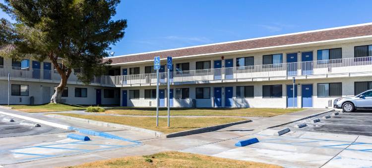 莫哈韦6号汽车旅馆(Motel 6 Mojave, CA)图片