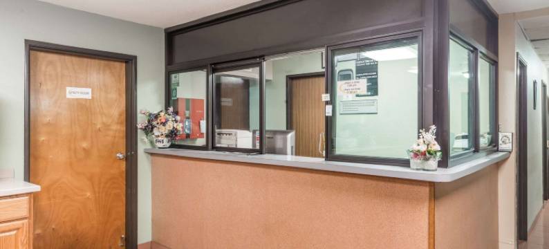 奥福尔伦-圣路易斯地区温德姆速8酒店(Super 8 by Wyndham O'Fallon MO/St. Louis Area)图片