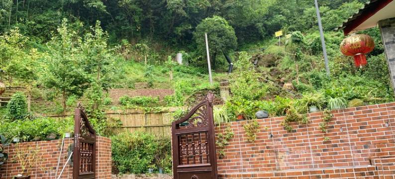 梧语特色民宿(青城山路分店)图片