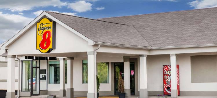 蒙特格尔速8酒店(Super 8 by Wyndham Monteagle TN)图片