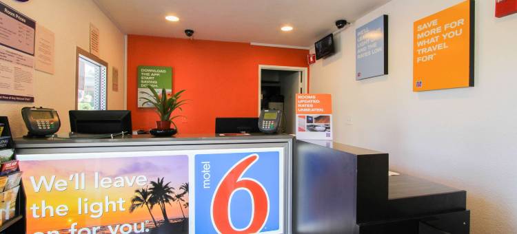 圣地亚哥拉梅萨6号汽车旅馆(Motel 6 la Mesa, CA - San Diego)图片