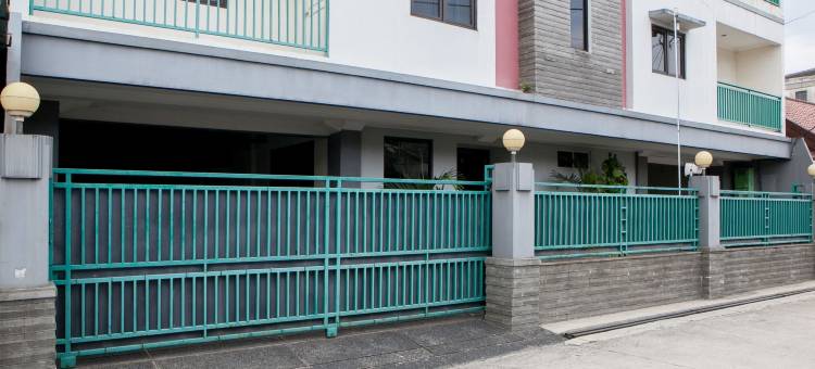 红门精选@Buah Batu(RedDoorz Plus at Buah Batu)图片